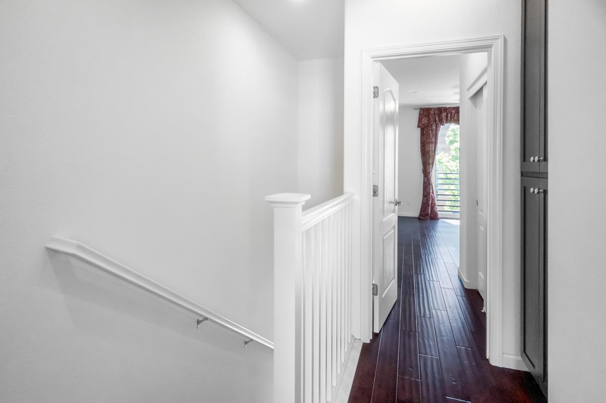 748 North 10th Street 1