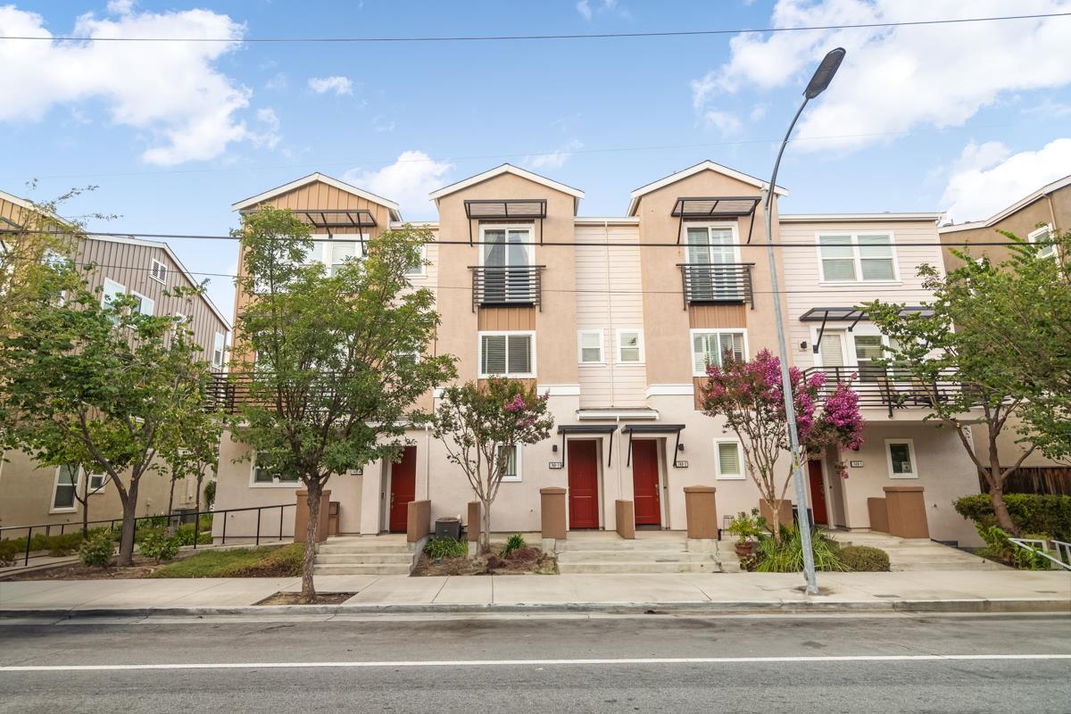 748 North 10th Street 1