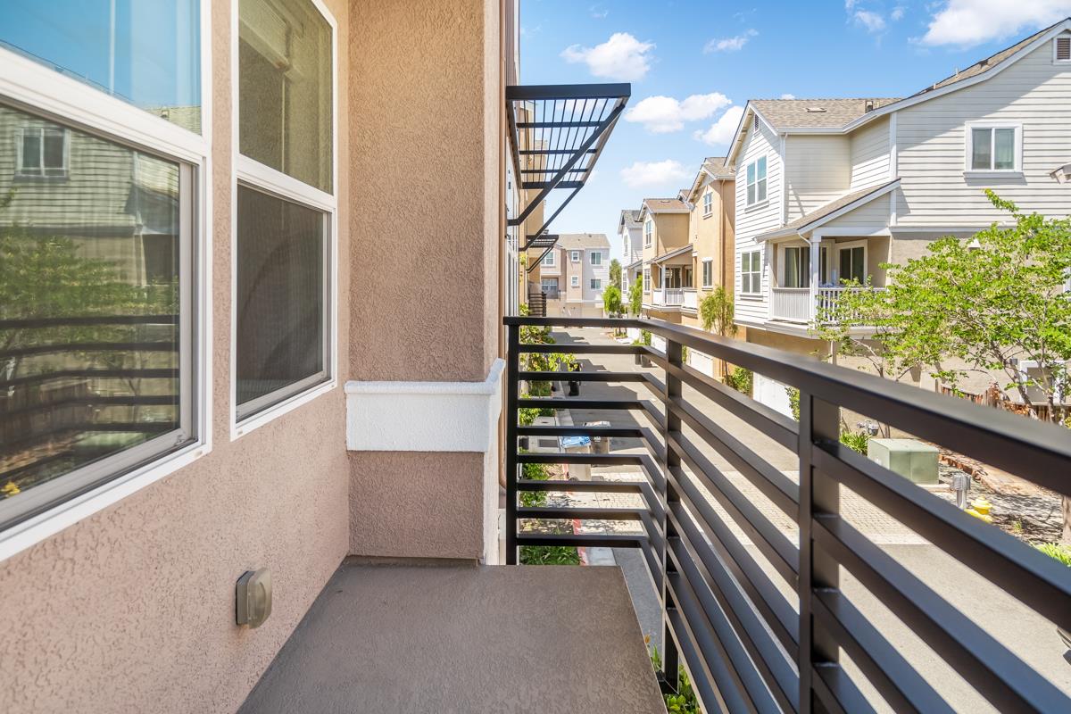 748 North 10th Street 1