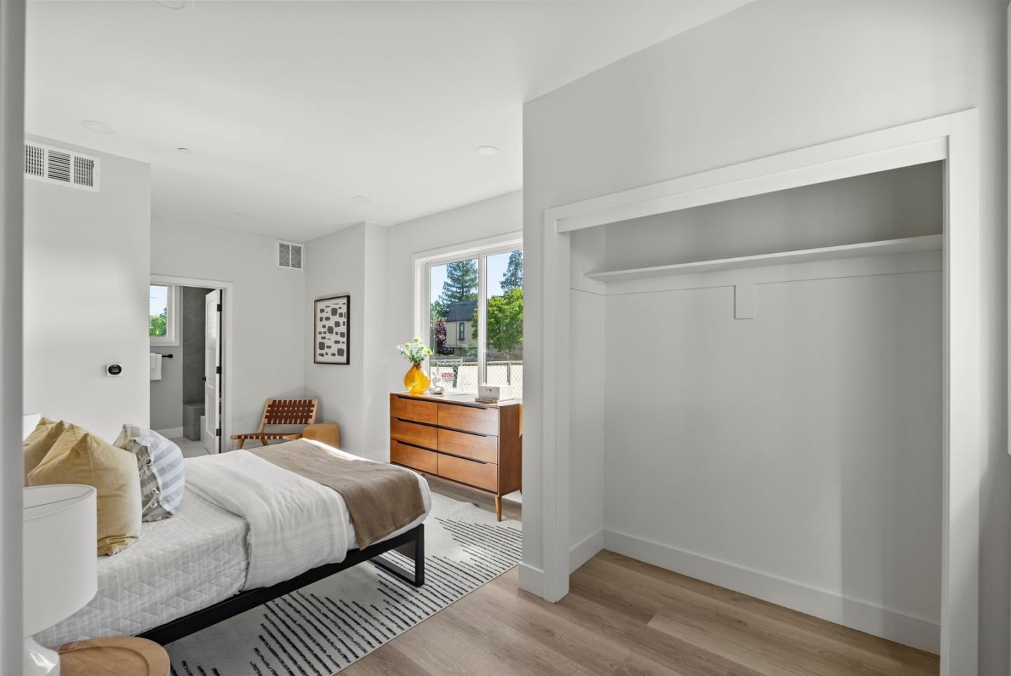 523 Union Avenue