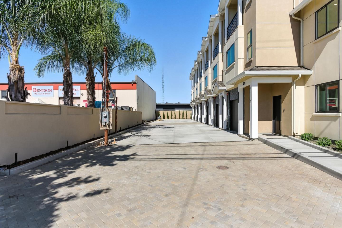 523 Union Avenue