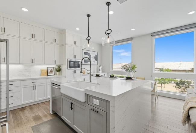 142 Coronado Avenue