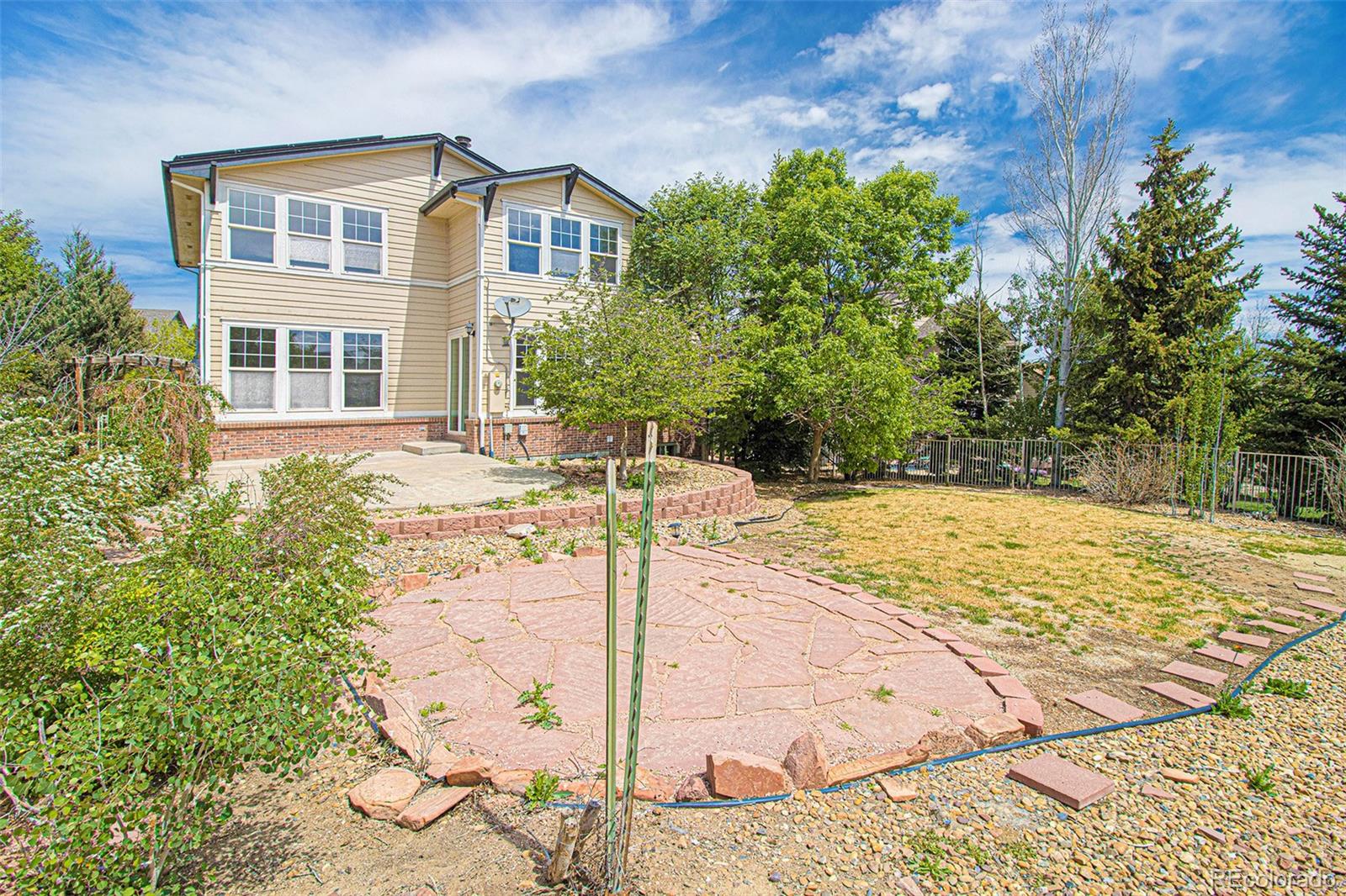 22152 E Geddes Avenue
