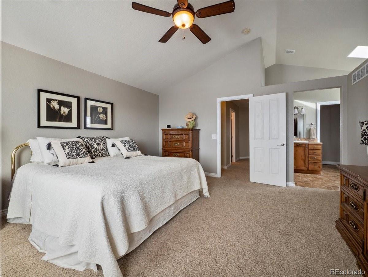 7280 Meadow View