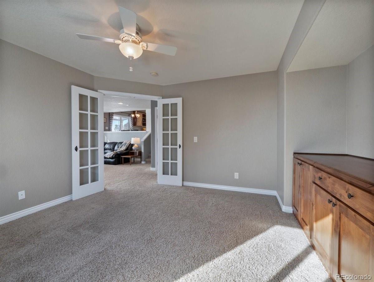 7280 Meadow View