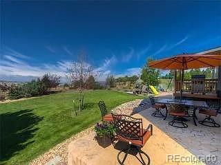 7280 Meadow View