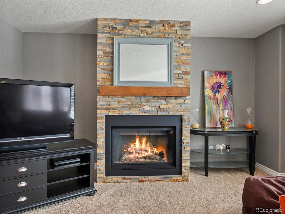 7280 Meadow View