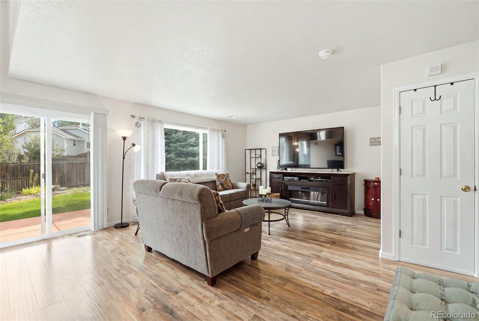 5086 Miriam Lane