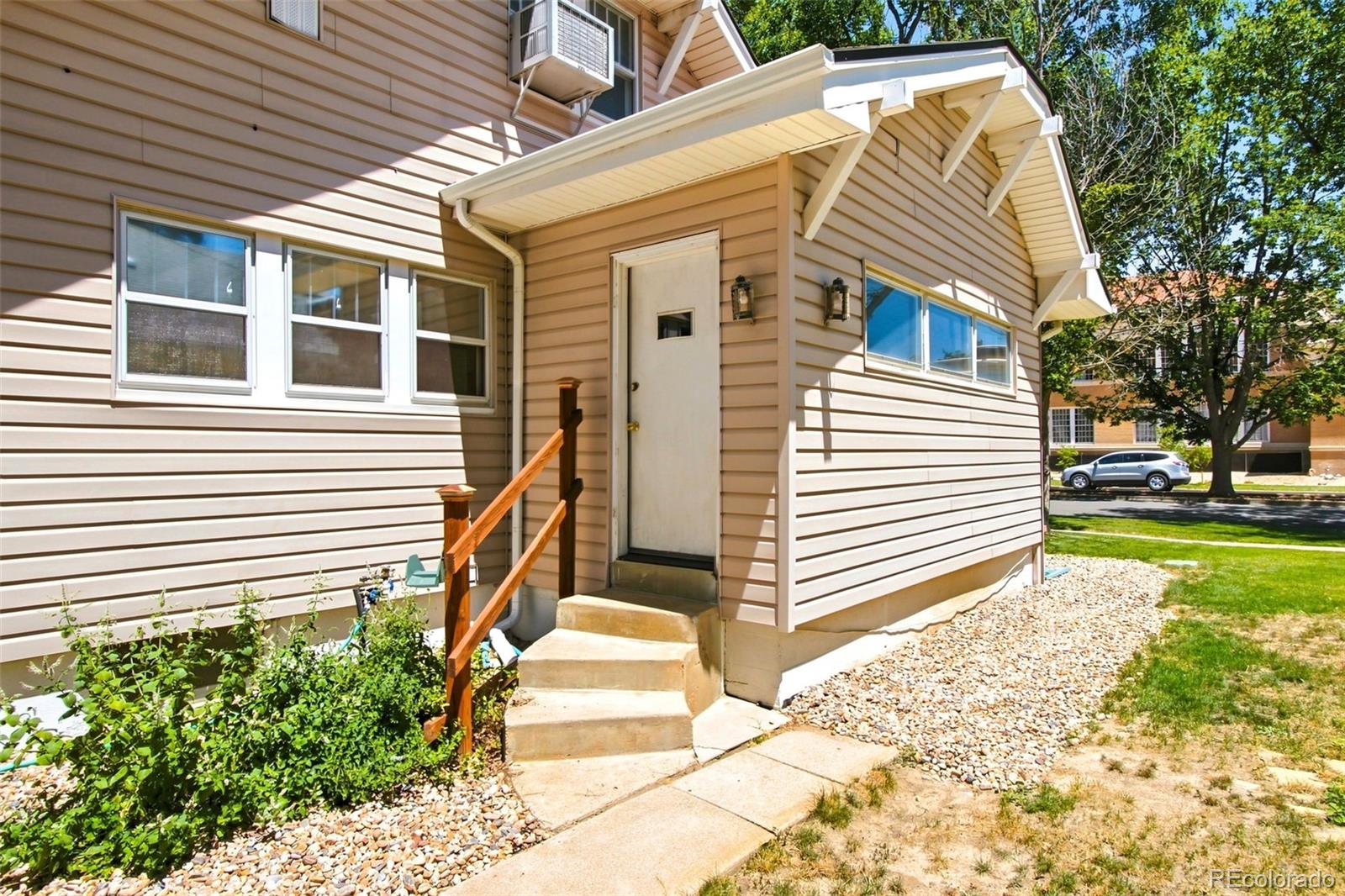 410 Clayton Street