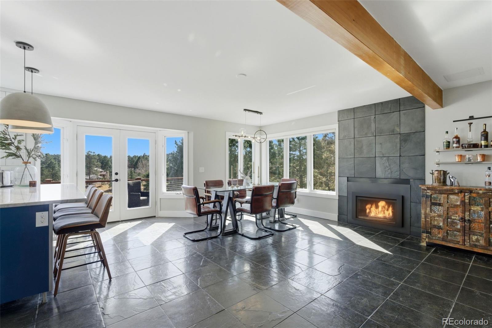 6387 Falling Leaf Circle