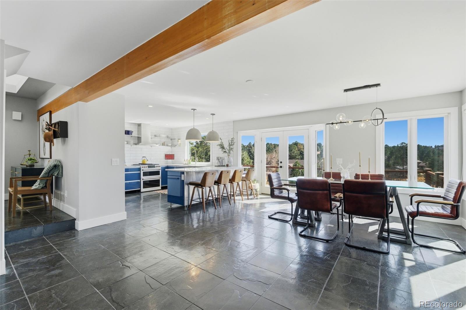 6387 Falling Leaf Circle