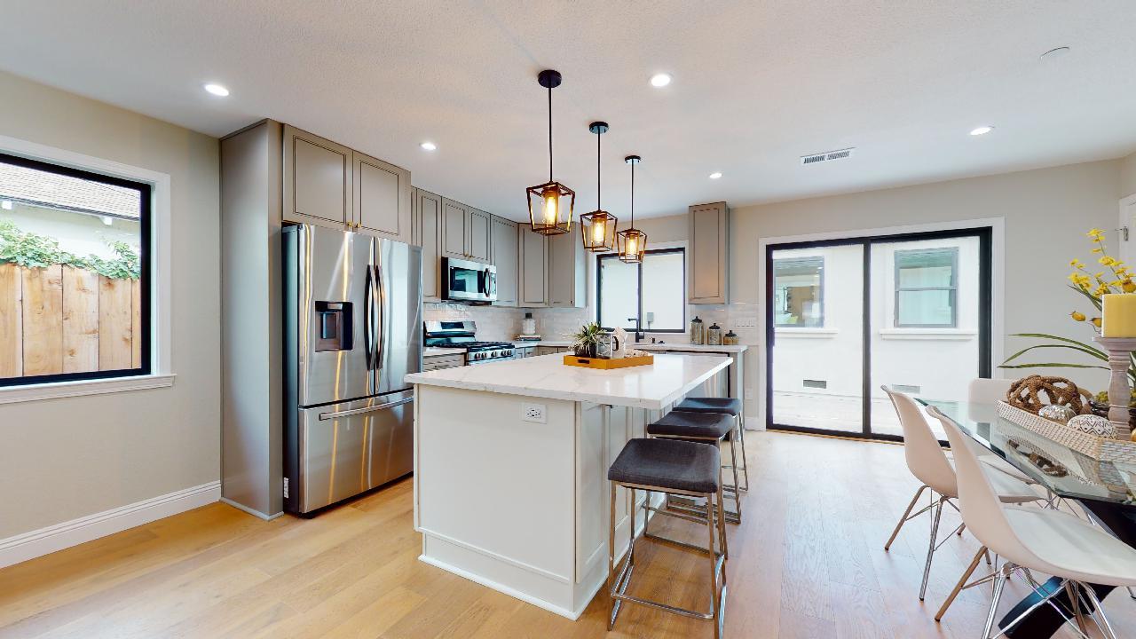 4109 Branson DR