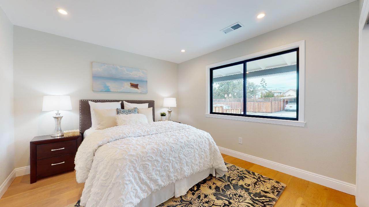 4109 Branson DR