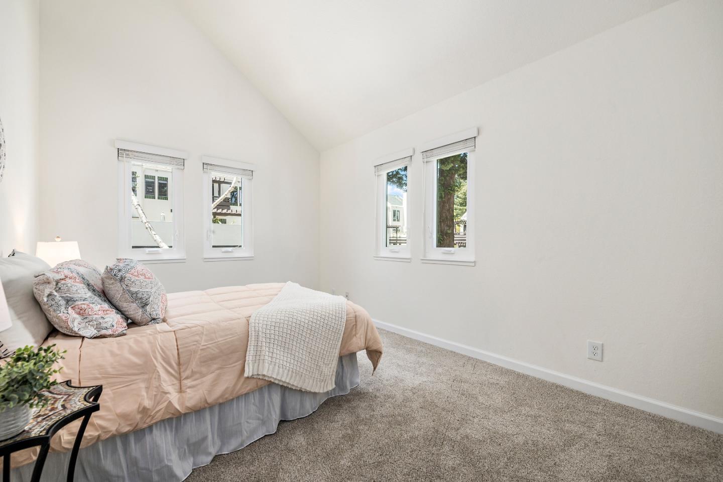 181 Centre Street Unit: 18