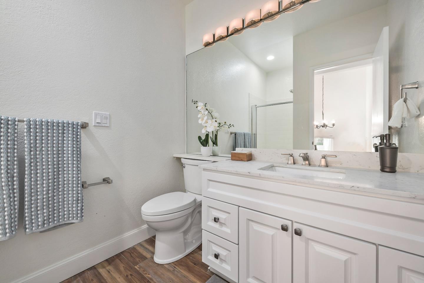 181 Centre Street Unit: 18