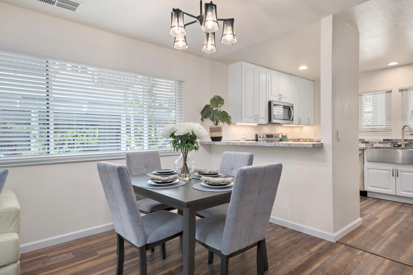 181 Centre Street Unit: 18