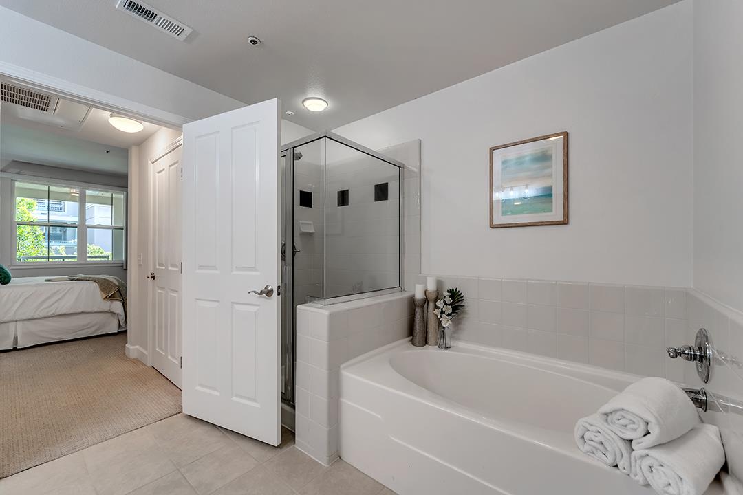 20488 Stevens Creek Boulevard Unit: 2213
