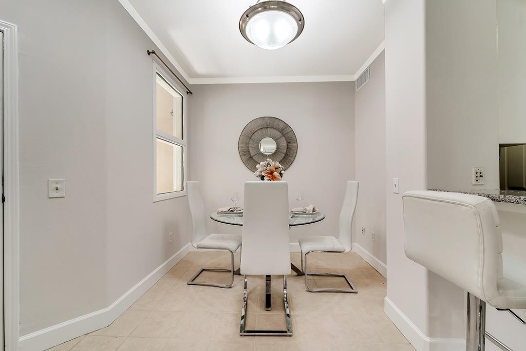20488 Stevens Creek Boulevard Unit: 2213