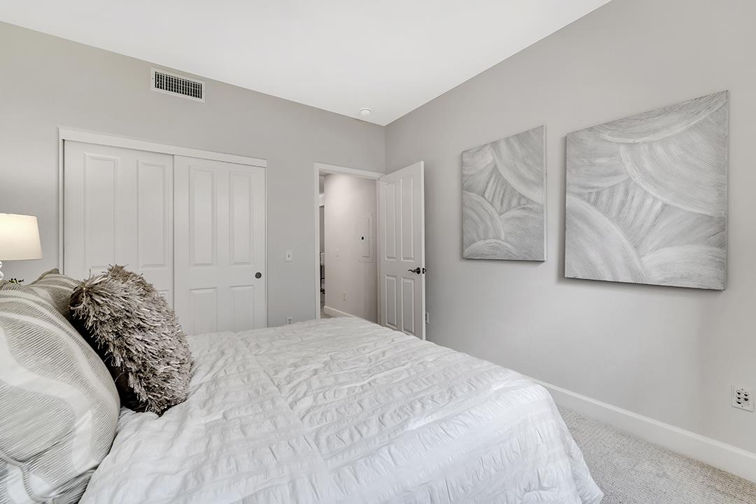 20488 Stevens Creek Boulevard Unit: 2213
