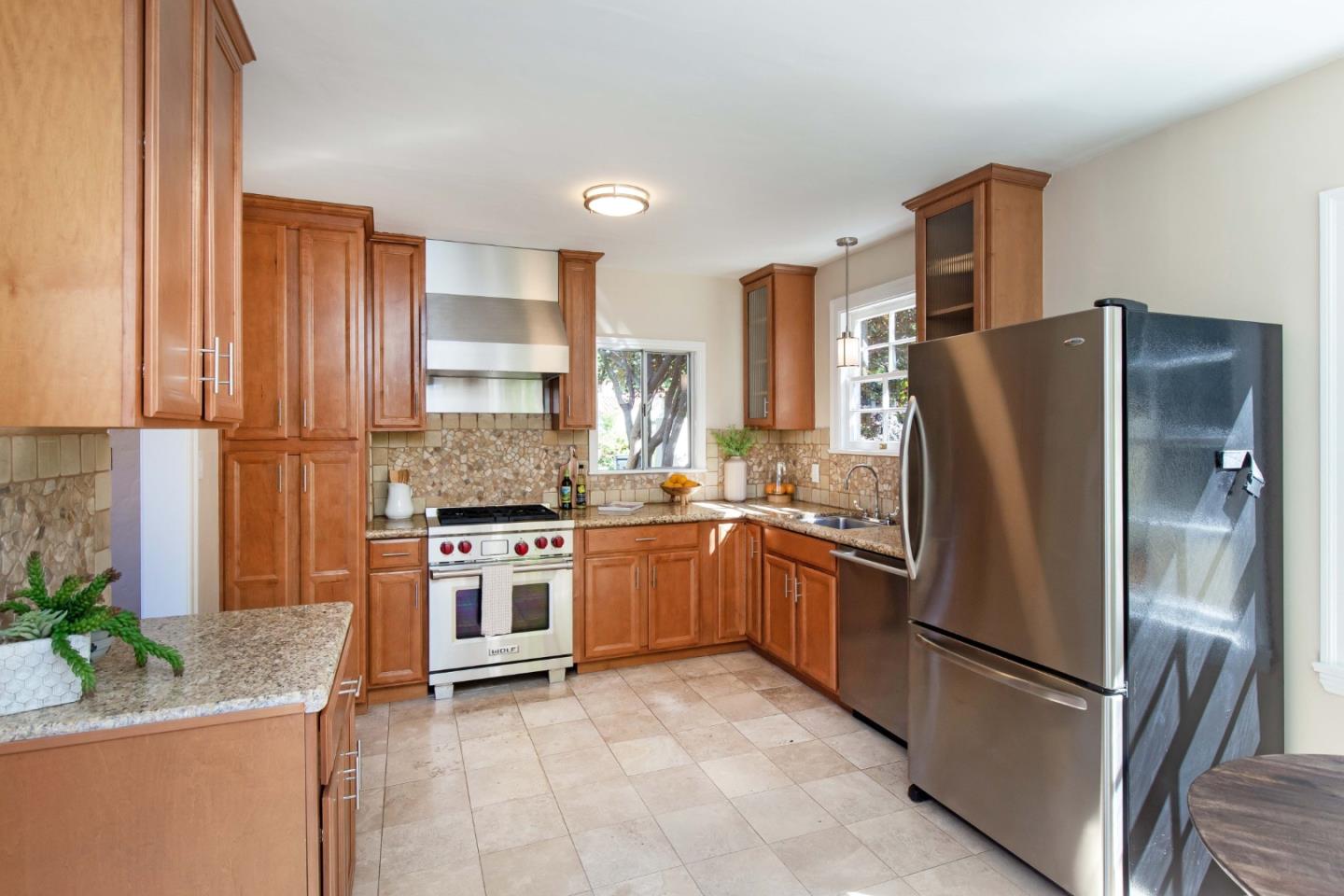 1120 Willow Glen Way