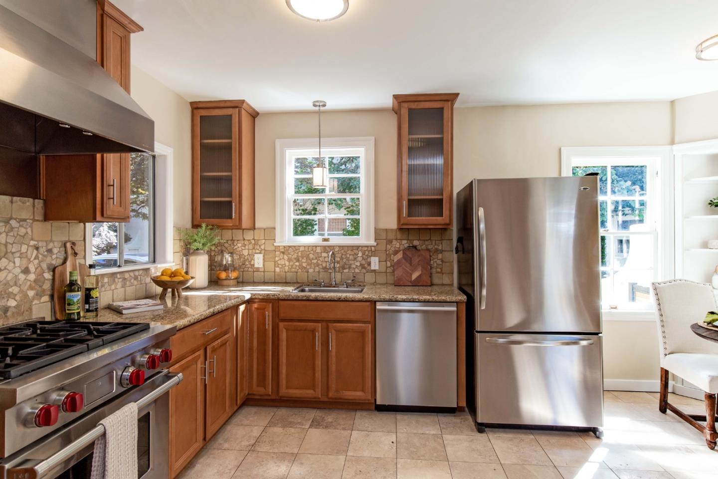 1120 Willow Glen Way