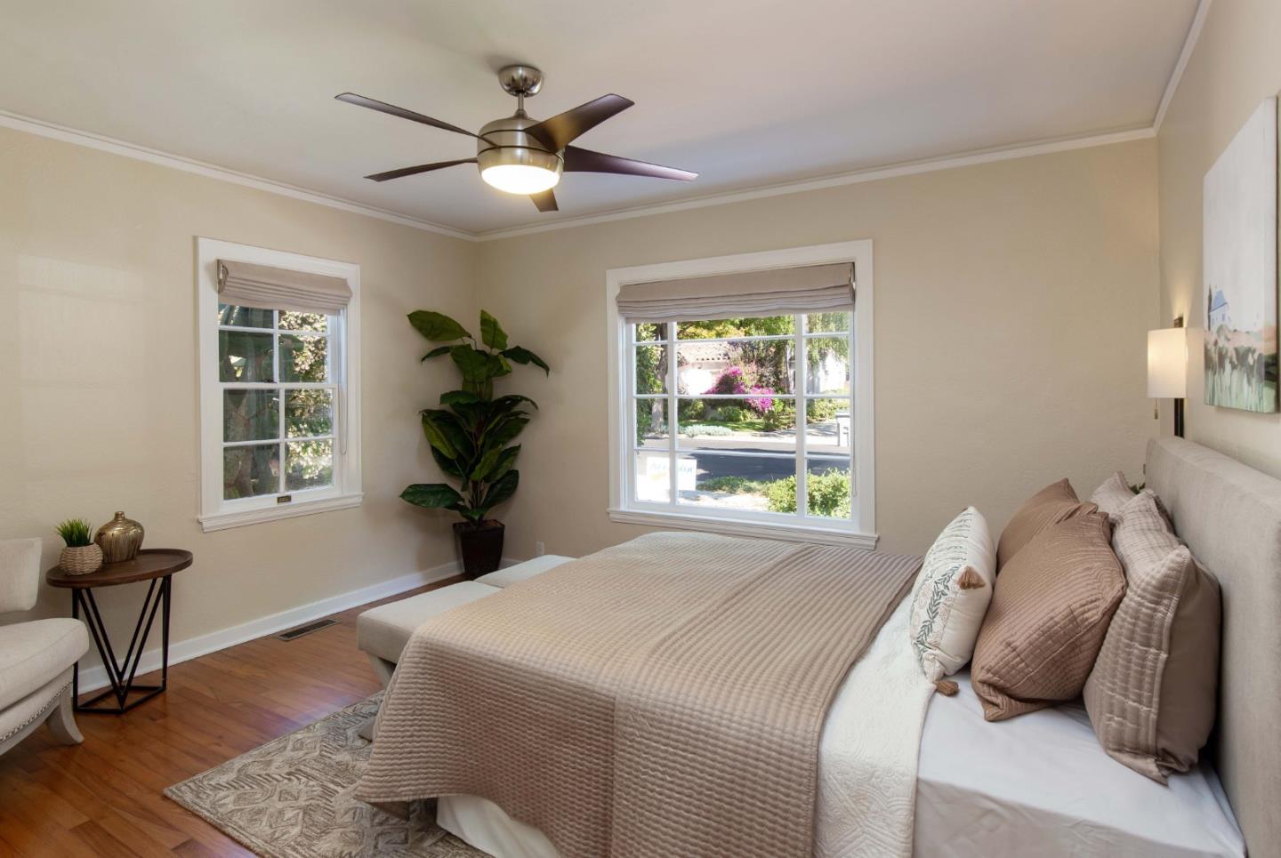 1120 Willow Glen Way