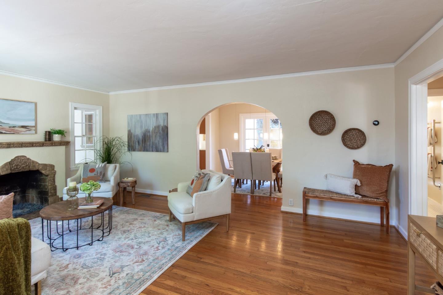 1120 Willow Glen Way