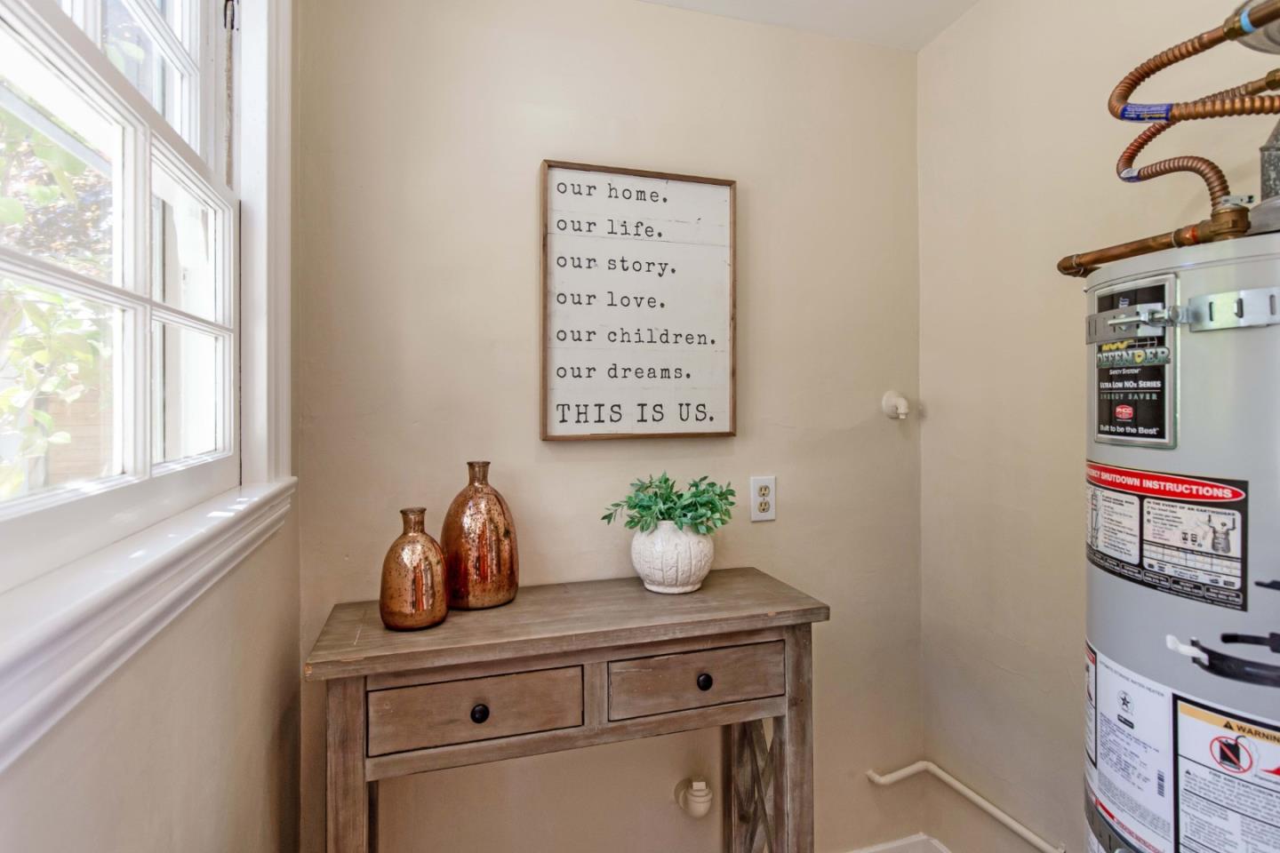 1120 Willow Glen Way