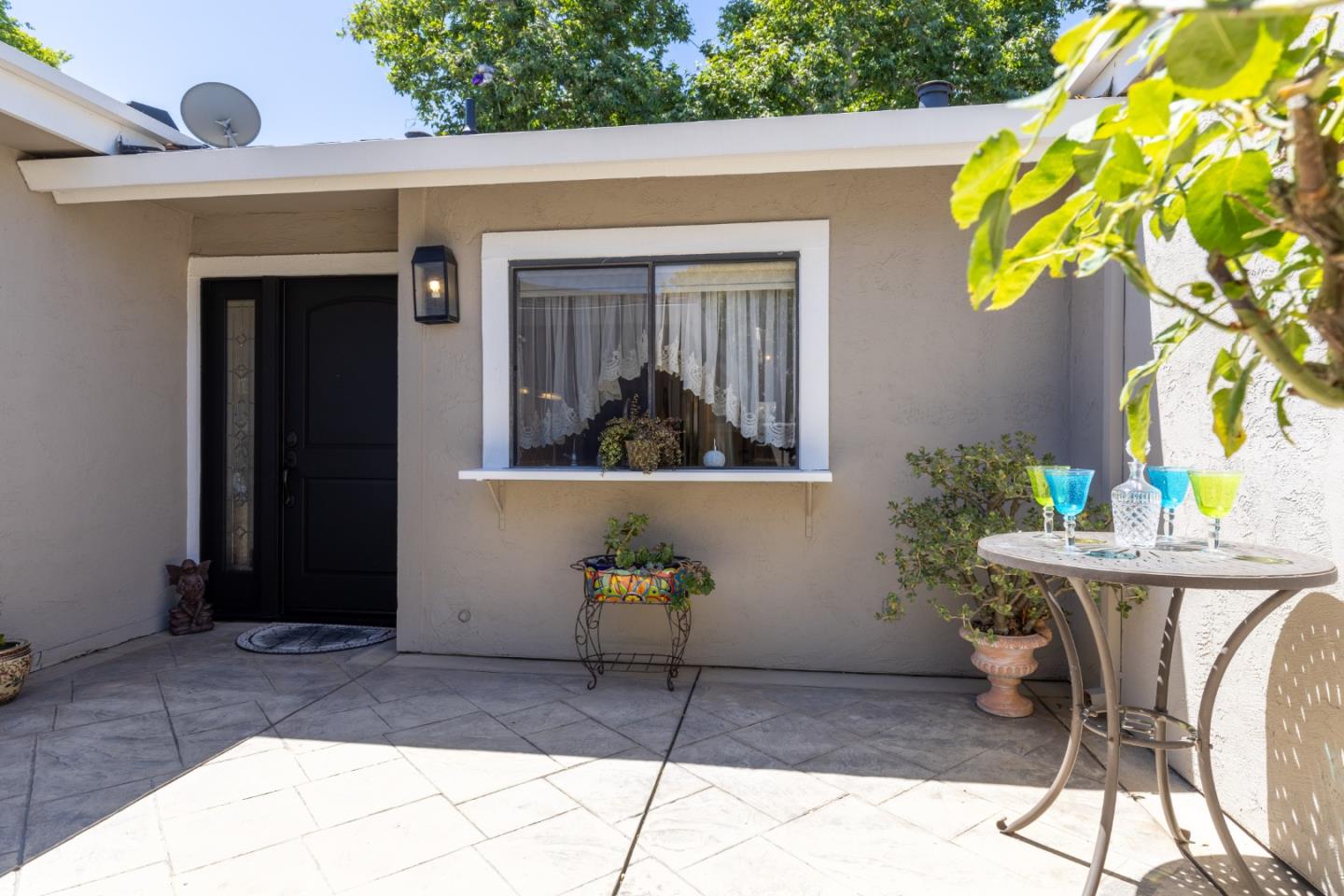 1108 Holly Oak Circle