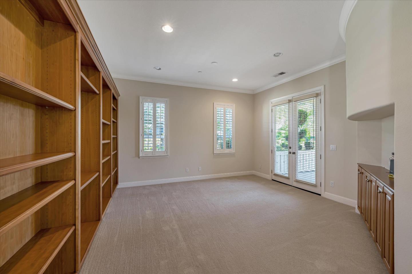 18680 Ventura Court