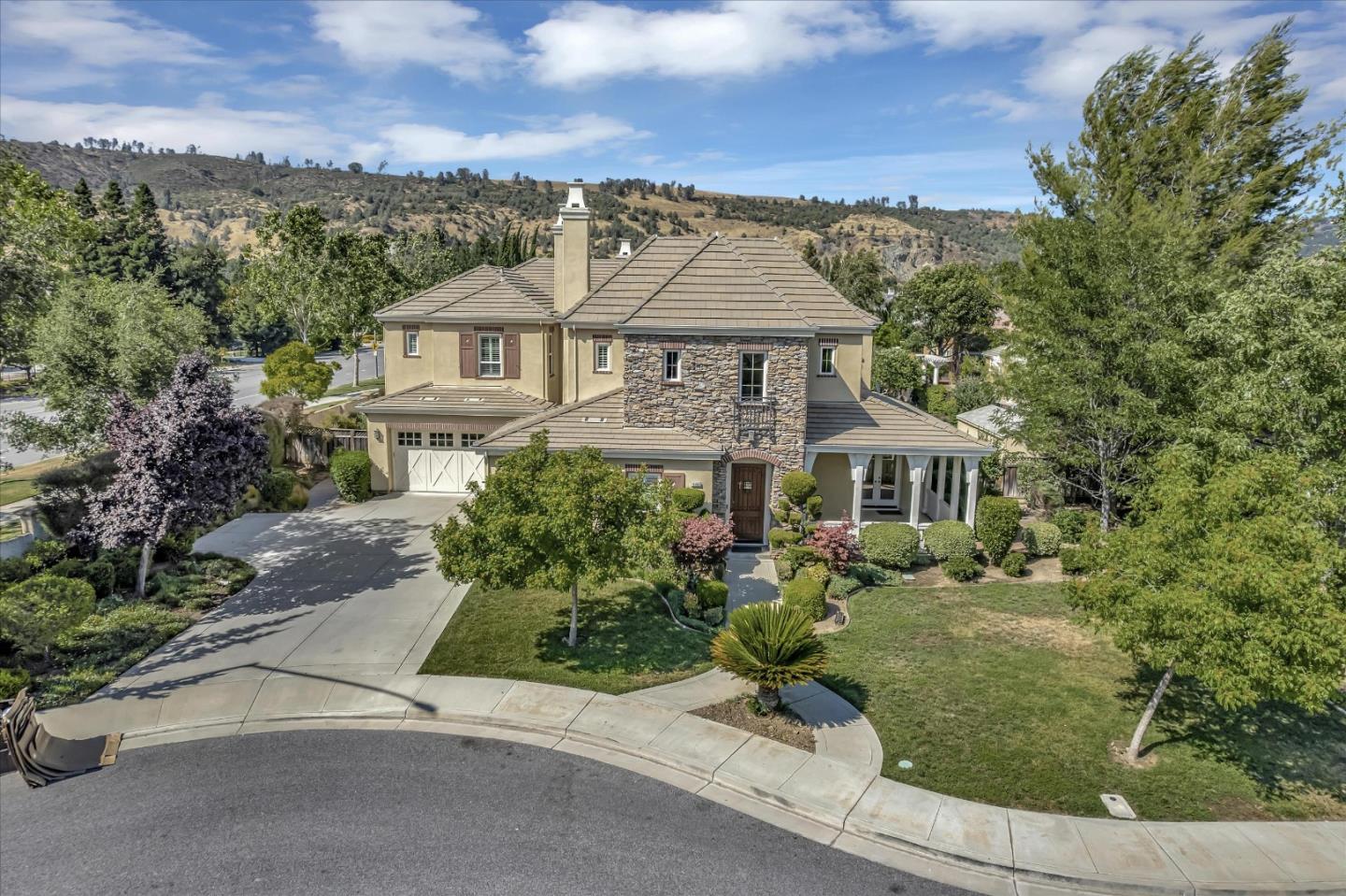 18680 Ventura Court