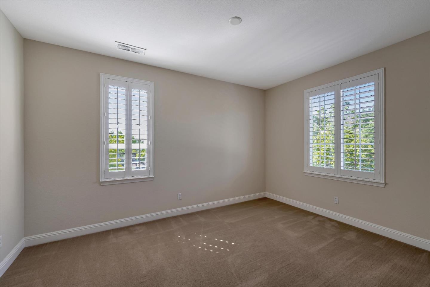 18680 Ventura Court
