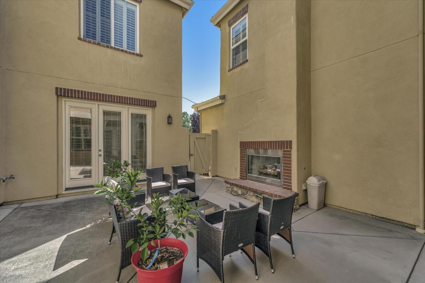 18680 Ventura Court