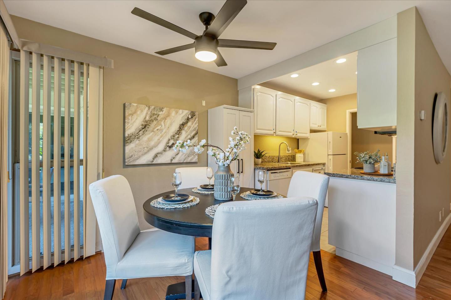280 Easy Street Unit: 511