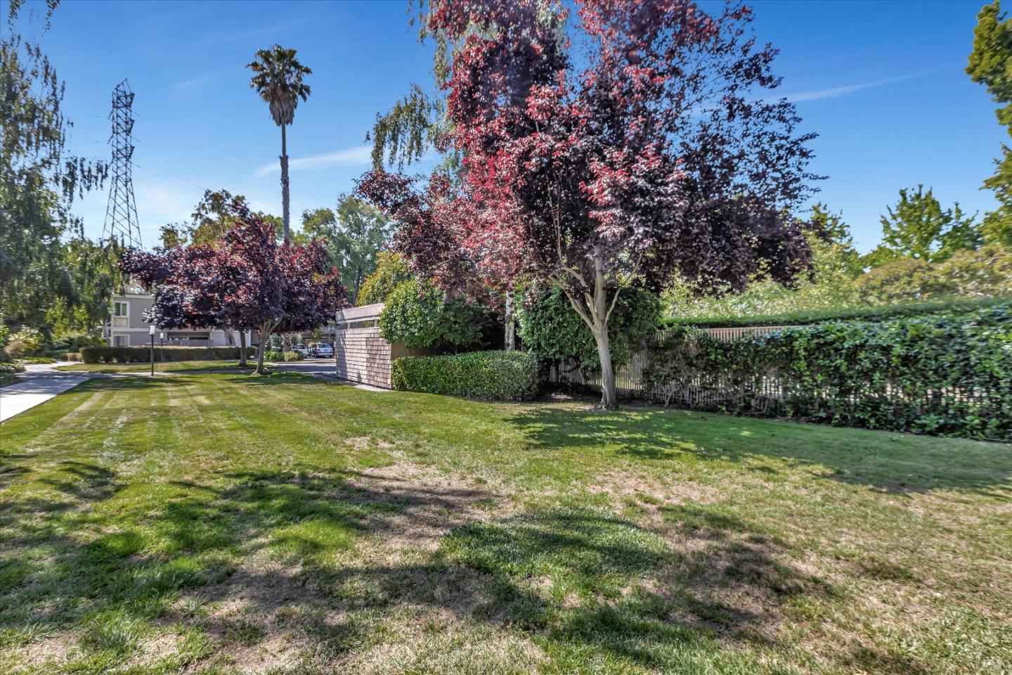 280 Easy Street Unit: 511