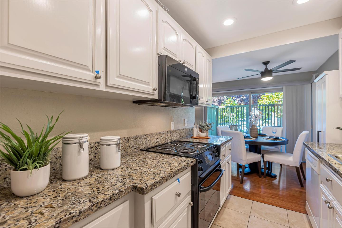280 Easy Street Unit: 511