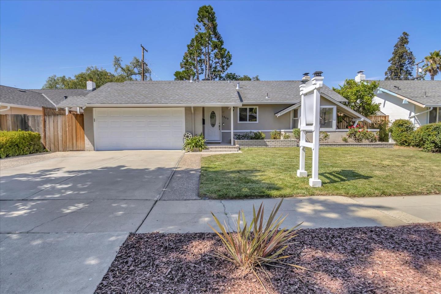 1963 Geneva Street