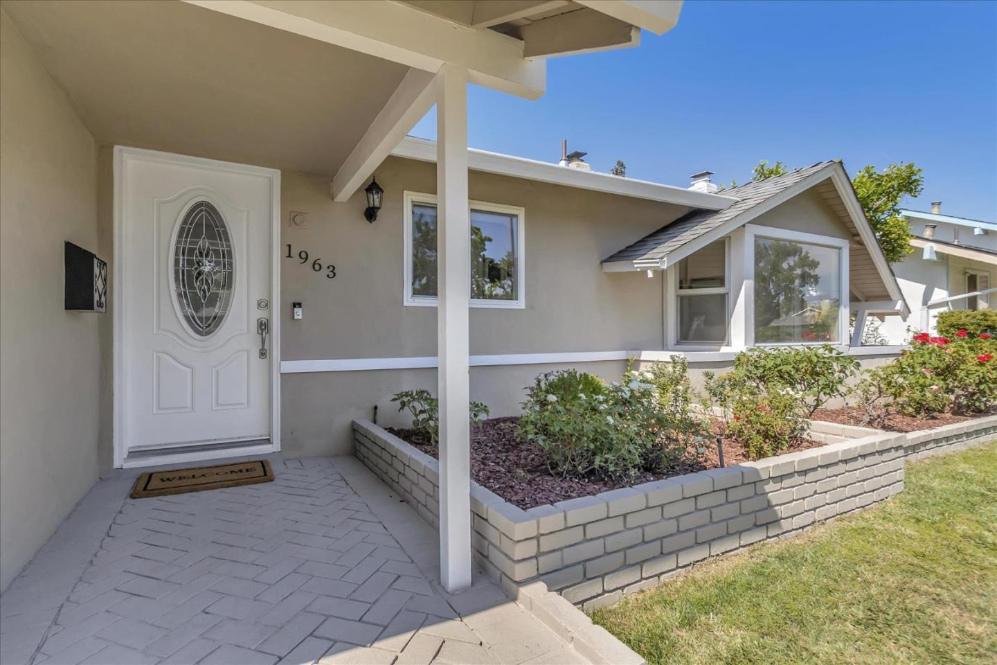 1963 Geneva Street
