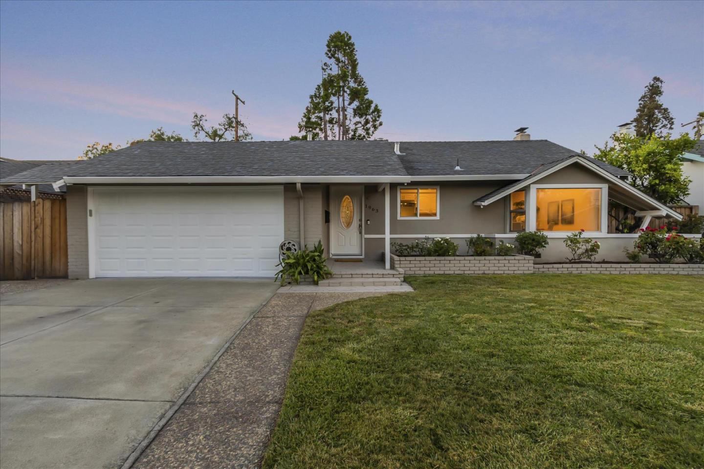 1963 Geneva Street