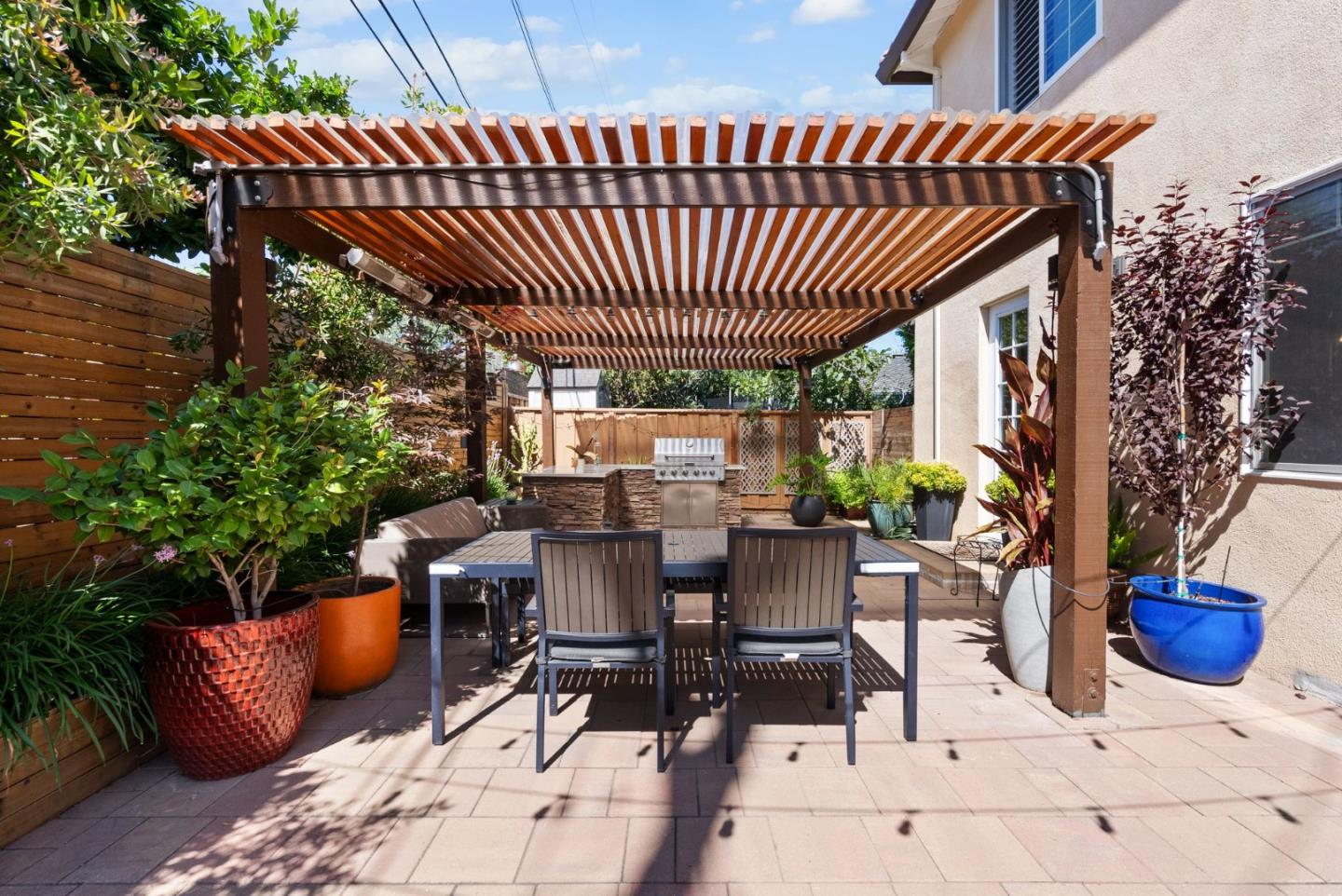 5980 Mayflower Court