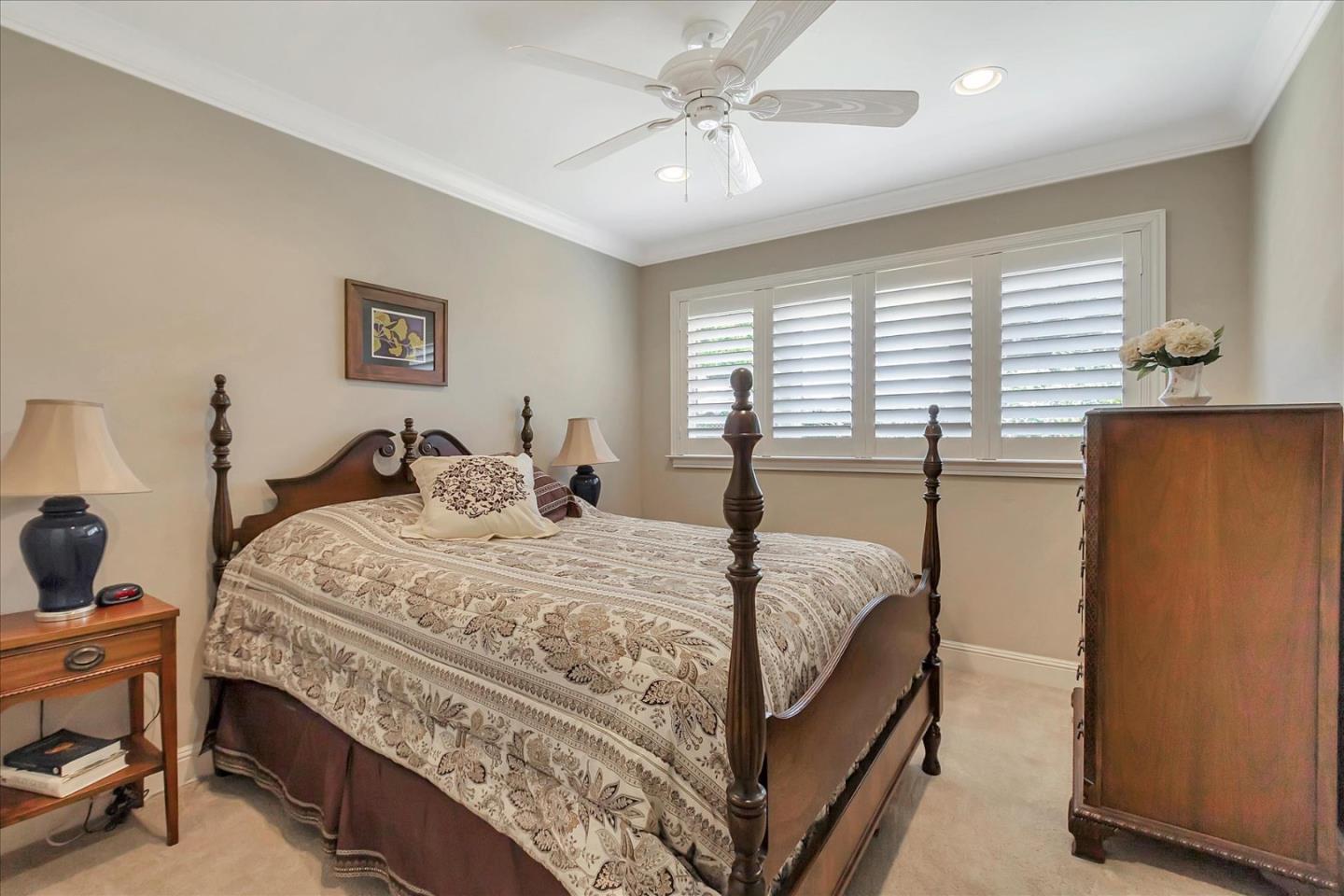 1692 Andalusia Way