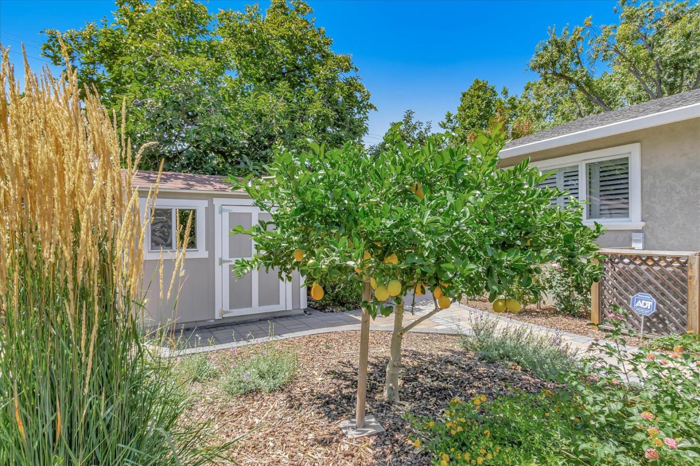 1692 Andalusia Way