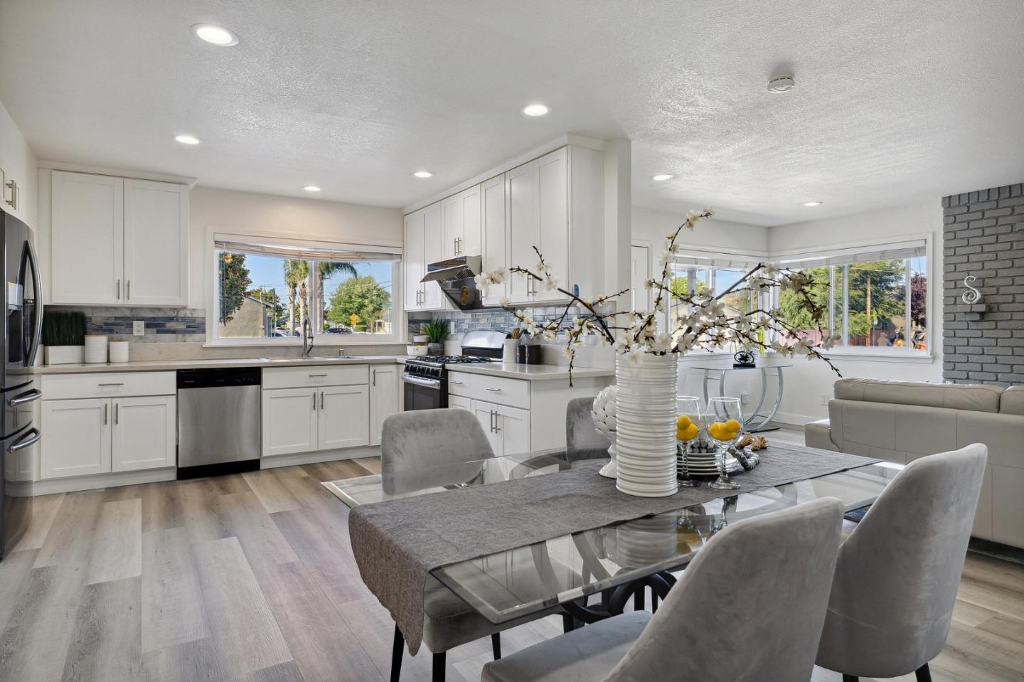 26147 Evergreen Drive