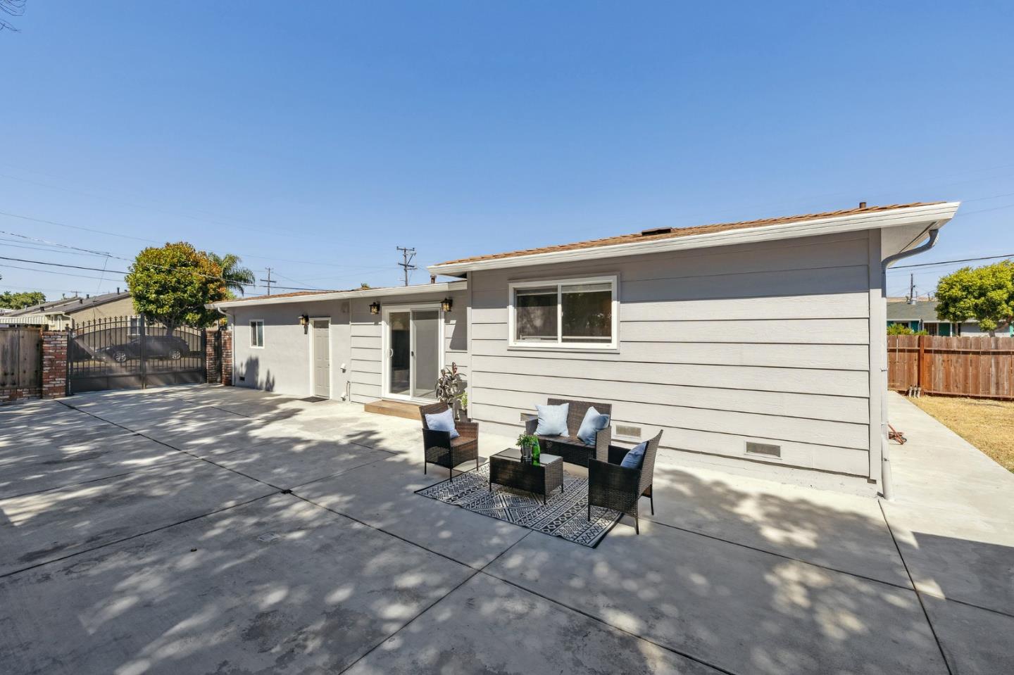 26147 Evergreen Drive