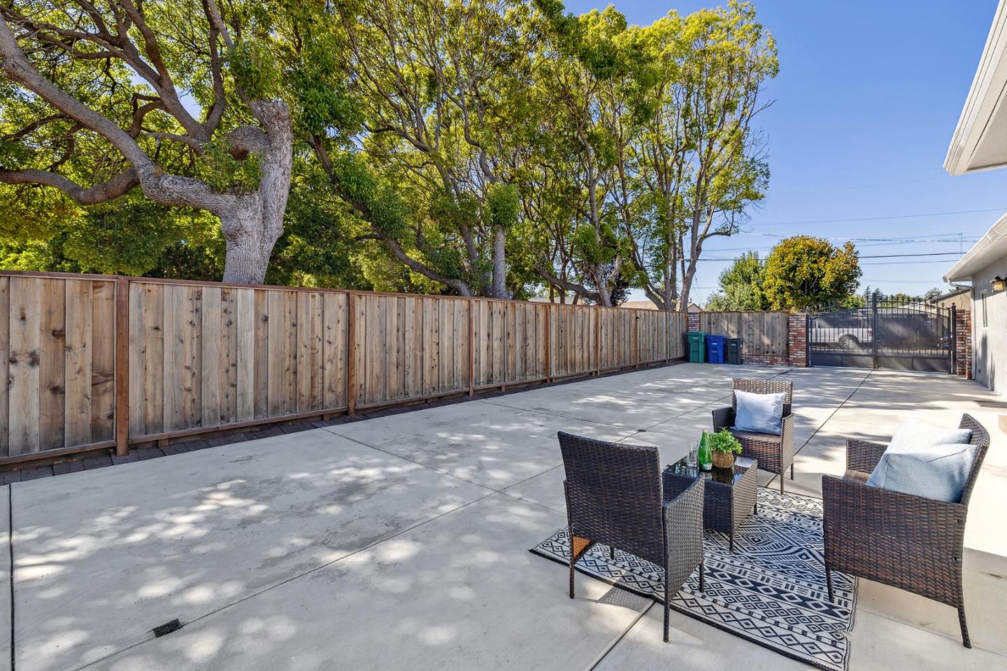 26147 Evergreen Drive