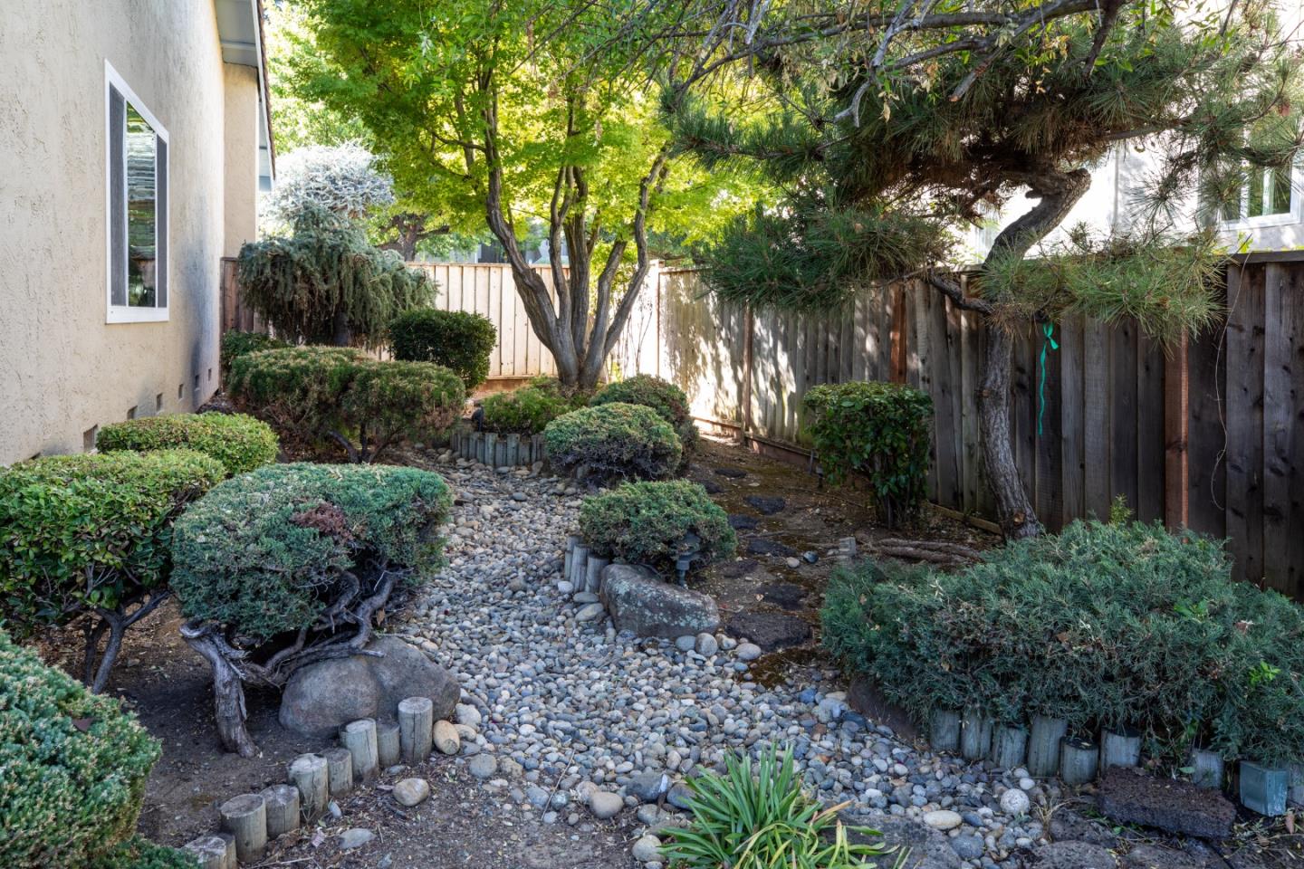7033 Burnside Drive