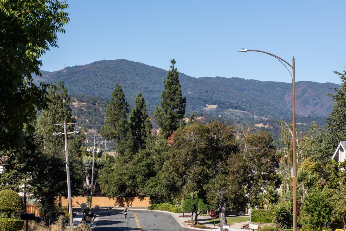 7033 Burnside Drive
