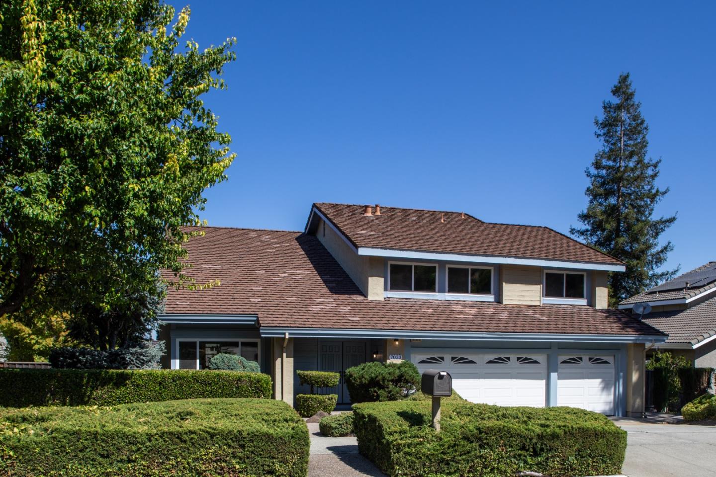 7033 Burnside Drive