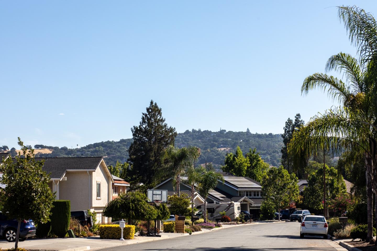 7033 Burnside Drive