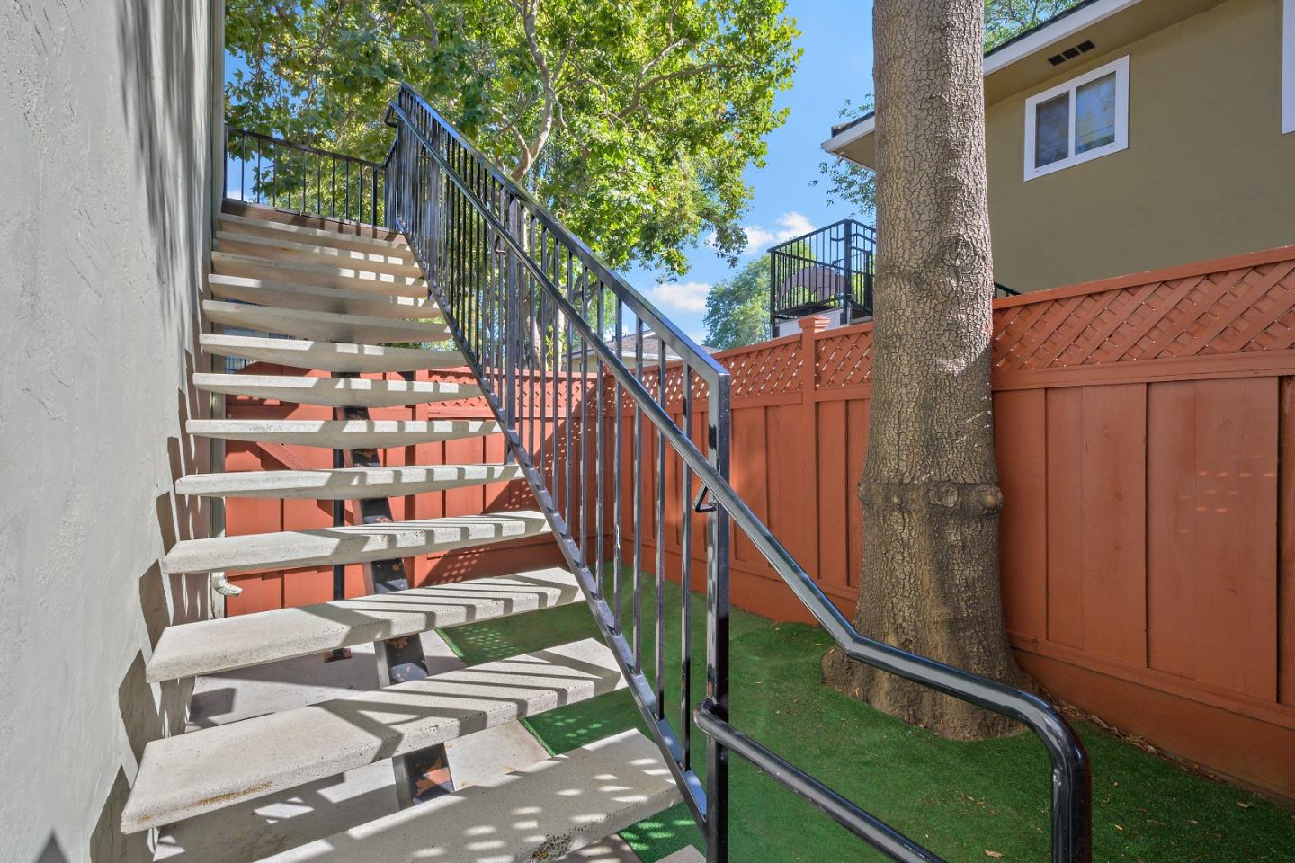 766 Warring Drive Unit: 4